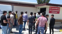 Şanlıurfa'da Otomobille Tır Çarpıştı Açıklaması 1 Ölü, 4 Yaralı Haberi
