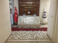 Zeyna Ve Zeus'un Katıldığı Operasyonda 82 Kilo Eroin Ele Geçirildi