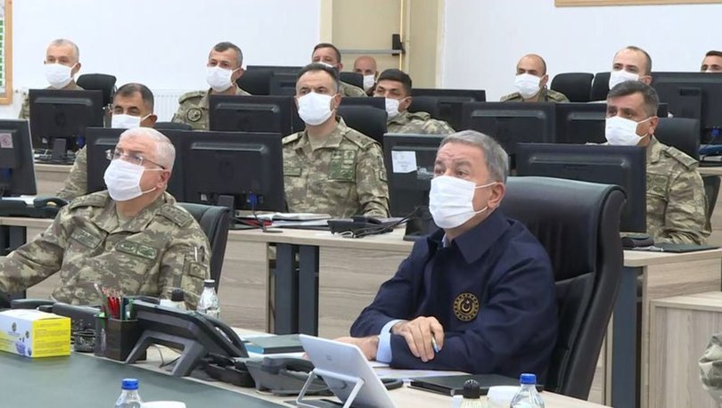 Bakan Akar ve komutanlar sınırda!