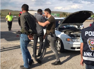 Bandırma'da Dolandırdılar, Polatlı'da Yakalandılar