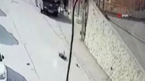 Filistin'de 6 Metre Yükseklikten Düşen Çocuk Ağır Yaralandı