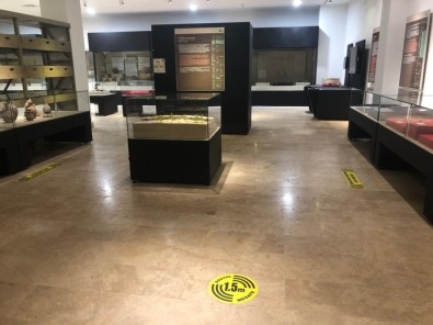 Kırşehir'de, Çağırkan Müzesi Ve Kütüphaneler Hizmete Açıldı