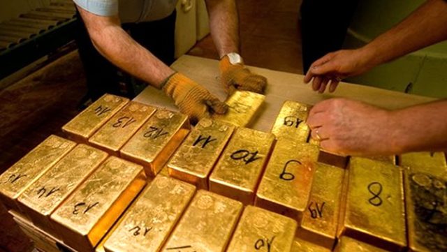 Ülkeden jetlerle 17 ton altın çıkardı!