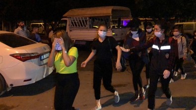 Hatay'da Masaj Salonlarına Operasyon 21 Kadın Gözaltına Alındı