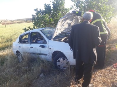 Mardin'de Kontrolden Çıkan Araç Şarampole Yuvarlandı Açıklaması 5 Yaralı