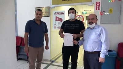 Para Dolu Cüzdanı Sahibine Teslim Etti