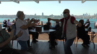 Üsküdar'da 65 Yaş Üstüne Sazlı Sözlü Boğaz Turu