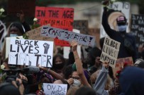 Brüksel'deki Gösterilerde 256 Kişi Gözaltına Alındı