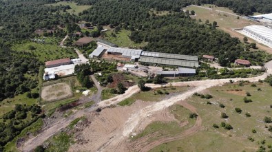 İYİ Partili Türkkan’ın kaçak çiftlik ve fabrikası görüntülendi!