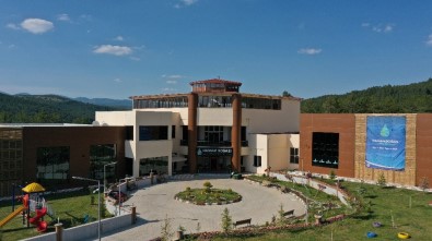 Uşak'ın En Ünlü Termal Tesisi, Yeniden Ziyaretçilerini Ağırlayacak