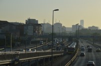 Yeni Normalin İkinci Haftasında İstanbul'daki Trafik Yoğunluğu Yüzde 27 'Ye Ulaştı