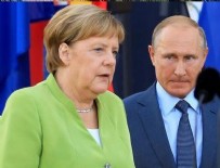 LIBYA - Putin, Merkel ile Libya'daki durumu görüştü