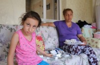 Parmak Uçlarında Yürüyen Nehir Ayakkabı Giyip Okula Gitmek İstiyor