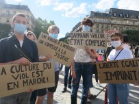 Fransa'da Yeni İçişleri Bakanı Ve Adalet Bakanı Protesto Edildi