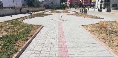 Yeşil Mahalle'de Park Yapım Çalışmaları Sürüyor