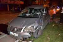 Hafif Ticari Aracın Çarptığı Yaşlı Adam Hayatını Kaybetti