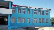 Hayırsever Türk Doktor Afganistan'da Okul Yaptırdı