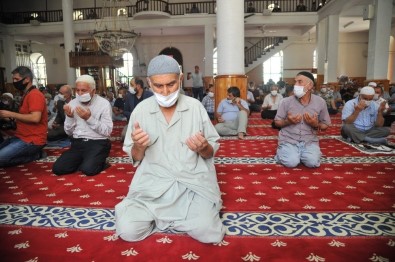 Osmaniye'de Şehitler İçin Mevlit Okutuldu