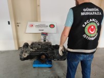 Sarp Gümrük Kapısı'nda 153 Kilogram Bal Ele Geçirildi