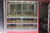 Yüzük Alma Bahanesi İle 5 Bin TL Değerinde Yüzükleri Çaldı