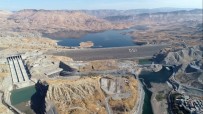 Ilısu Veysel Eroğlu Barajı'nda Üçüncü Türbin Devreye Girdi Haberi
