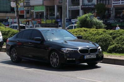 İzmir'de Otomobilin Çarptığı Adam Yaşamını Yitirdi
