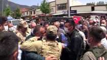 Operasyondan Dönen Mehmetçik Ve PÖH'ü Kurban Keserek Karşıladılar Haberi