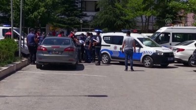 GÜNCELLEME - Afyonkarahisar'da Düğünde Saldırıya Uğrayan 4 Polis Memuru Yaralandı