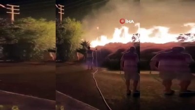 İzmir'de Yerleşim Yerlerine Yakın Noktada Korkutan Yangın