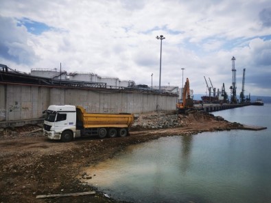 Başkan Büyükakın, Diliskelesi Sahil Projesini İnceledi