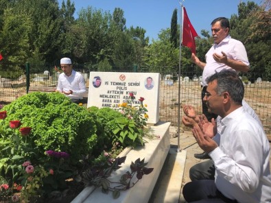Bilgili, 15 Temmuz Şehidinin Ailesini Ve Gaziyi Yalnız Bırakmadı