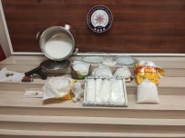 Kedi Maması Poşetlerinden Piyasa Değeri 1,5 Milyon TL Olan Uyuşturucu Çıktı