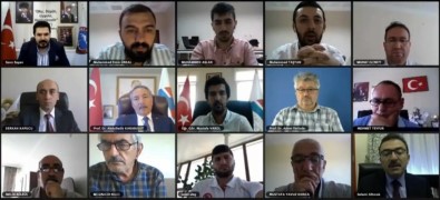AİÇÜ'de '15 Temmuz Farkındalık Konferansı' Online Olarak Gerçekleştirildi