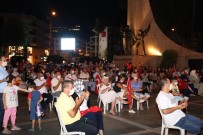 Alanya'da Yüzlerce Kişi 'Demokrasi' Nöbetinde