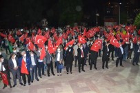 Bilecikliler O Günkü Gibi Ellerindeki Türk Bayraklarıyla Cumhuriyet Meydanını Doldurdu