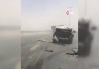 Kuveyt'te 20 Araç Birbirine Girdi Açıklaması 1 Ölü, 4 Yaralı