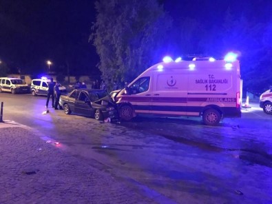 Ambulans İle Otomobil Çarpıştı Açıklaması 1 Ölü, 6 Yaralı