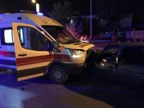 (Düzeltme) Ambulans İle Otomobil Çarpıştı Açıklaması 7 Yaralı