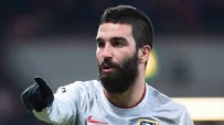 ARDA TURAN - Arda Turan'dan Galatasaray paylaşımı!