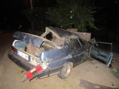 Sandıklı'da Trafik Kazası Açıklaması 2 Yaralı