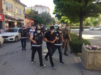 Tefeci Operasyonunda 1,5 Milyon TL Vurgun Yapan 5 Şahıs Yakalandı