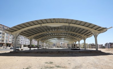 Burak Mahallesi'nde Yeni Pazar Yeri