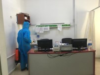 Başkale'de 10 Sağlık Çalışanının Testi Pozitif Çıktı