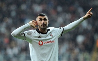 Burak Yılmaz Beşiktaş'tan ayrılıyor! Yeni takımı...