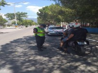 Jandarmadan Hız Yapan 57 Araca 25 Bin TL Radar Cezası