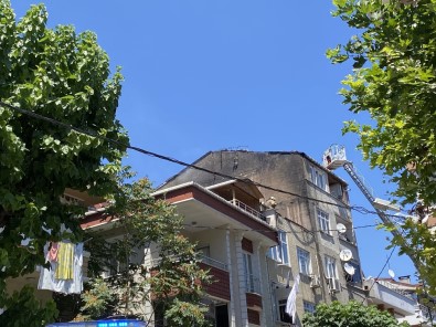 Bahçelievler'de 4 Katlı Binada Korkutan Yangın