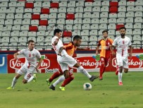 Antalyaspor Sahasında Galatasaray İle 2-2 Berabere Kaldı