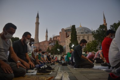 Ayasofya-i Kebir Cami-i Şerifi ibadete açılıyor!