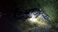 Takla Atan Motosikletin Sürücüsü Hayatını Kaybetti Haberi