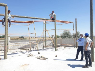 Altıntaş'ta Kurban Kesim Alanı Hazırlığı